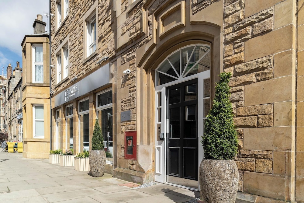 Billede av hotellet PREMIER SUITES Edinburgh Fountain Court - nummer 1 af 10