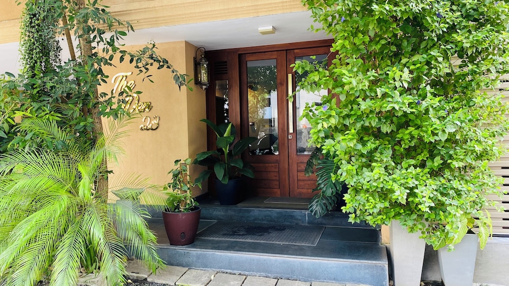 Bilder från hotellet THE DEN 23 - nummer 1 av 7