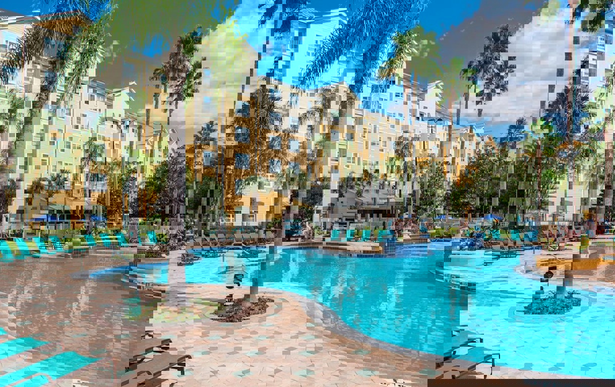 Finn billige flyvninger til OrlandoAvreise fra Oslo